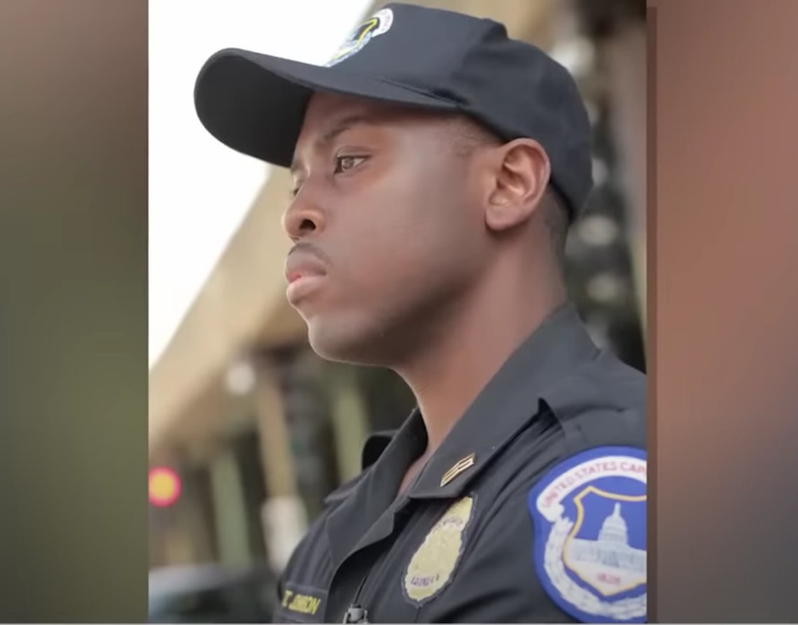 Foto: Skjermbilde Fox News via YouTube. Tidligere løytnant i Capitol-politiet Tarik Johnson. Foto: Skjermbilde Fox News via YouTube. Tidligere løytnant i Capitol-politiet Tarik Johnson.