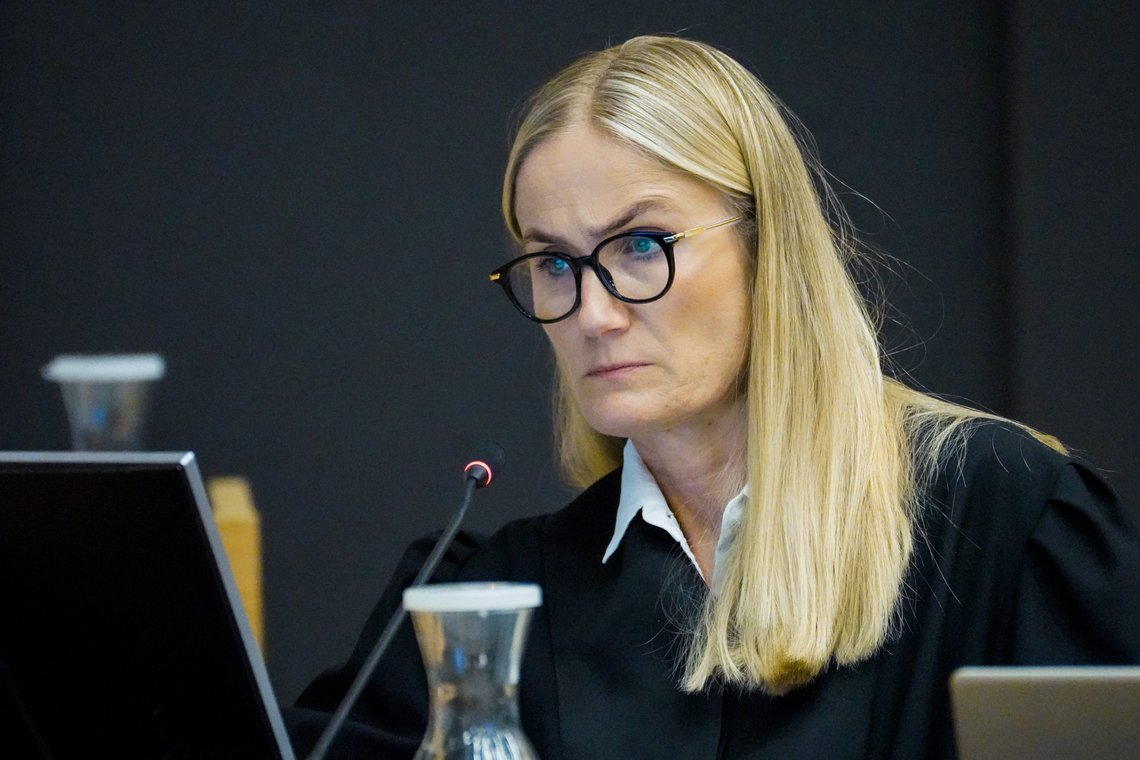 Hulda Karlsdottir er aktor i saken mot de to kvinnene som krasjet inn i Lars Thorsens bil. Foto: Ole Berg-Rusten/NTB Hulda Karlsdottir er aktor i saken mot de to kvinnene som krasjet inn i Lars Thorsens bil. Foto: Ole Berg-Rusten/NTB
