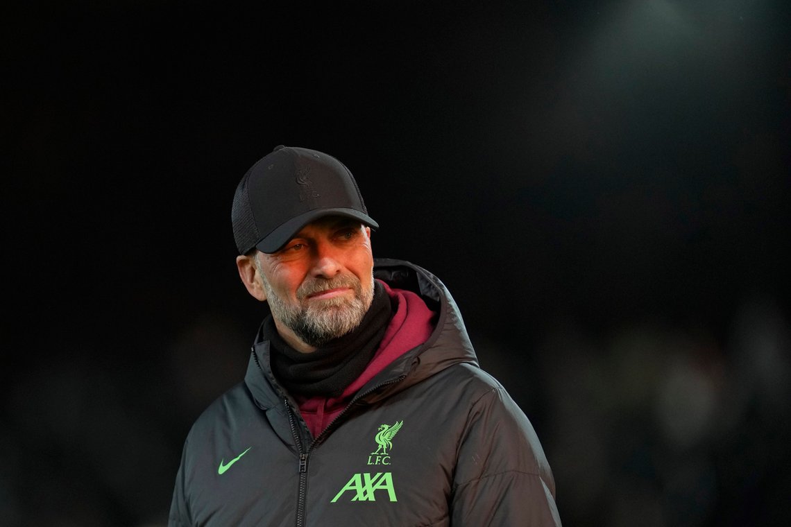 Jürgen Klopp gir seg i Liverpool. Foto: Kin Cheung / AP / NTB Jürgen Klopp gir seg i Liverpool. Foto: Kin Cheung / AP / NTB