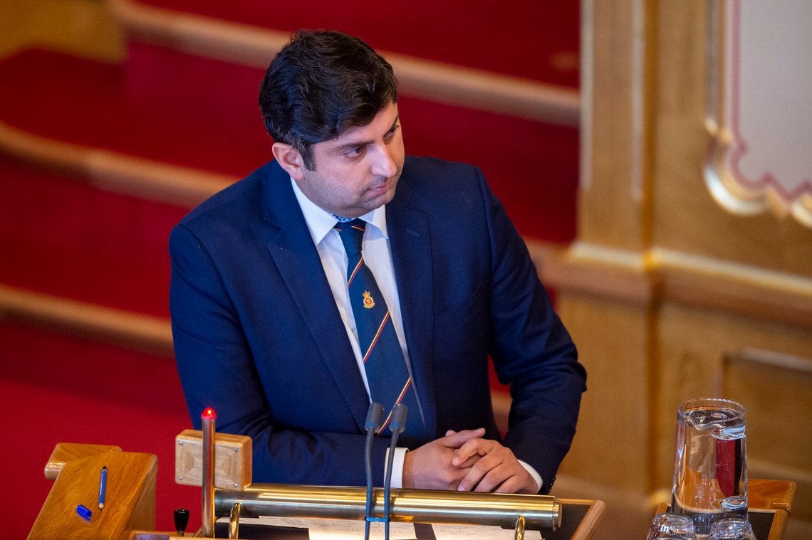 Himanshu Gulati (Frp) under spørretimen på Stortinget i Oslo.
Foto: Annika Byrde / NTB Himanshu Gulati (Frp) under spørretimen på Stortinget i Oslo.
Foto: Annika Byrde / NTB