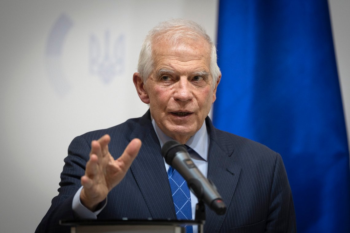 EUs utenrikssjef Josep Borrell under en pressekonferanse i Ukraina tidligere denne måneden. Foto: Jefrem Lukatskyj / AP / NTB EUs utenrikssjef Josep Borrell under en pressekonferanse i Ukraina tidligere denne måneden. Foto: Jefrem Lukatskyj / AP / NTB