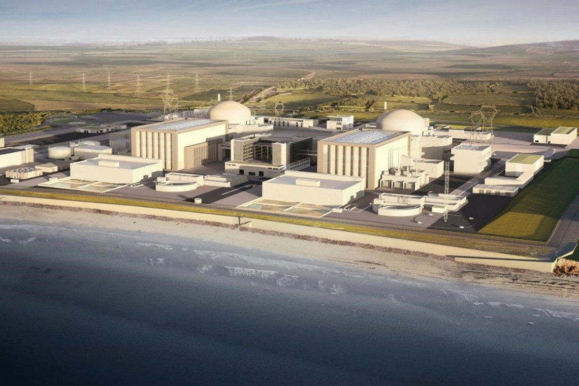 Kjernekraftverket Hinkley C i Somerset er under bygging, og opplever stadige overskridelser og forsinkelser. Foto: gov.uk /Wikimedia Kjernekraftverket Hinkley C i Somerset er under bygging, og opplever stadige overskridelser og forsinkelser. Foto: gov.uk /Wikimedia