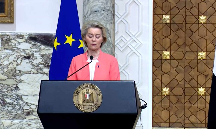 Ursula von der Leyen i Kairo