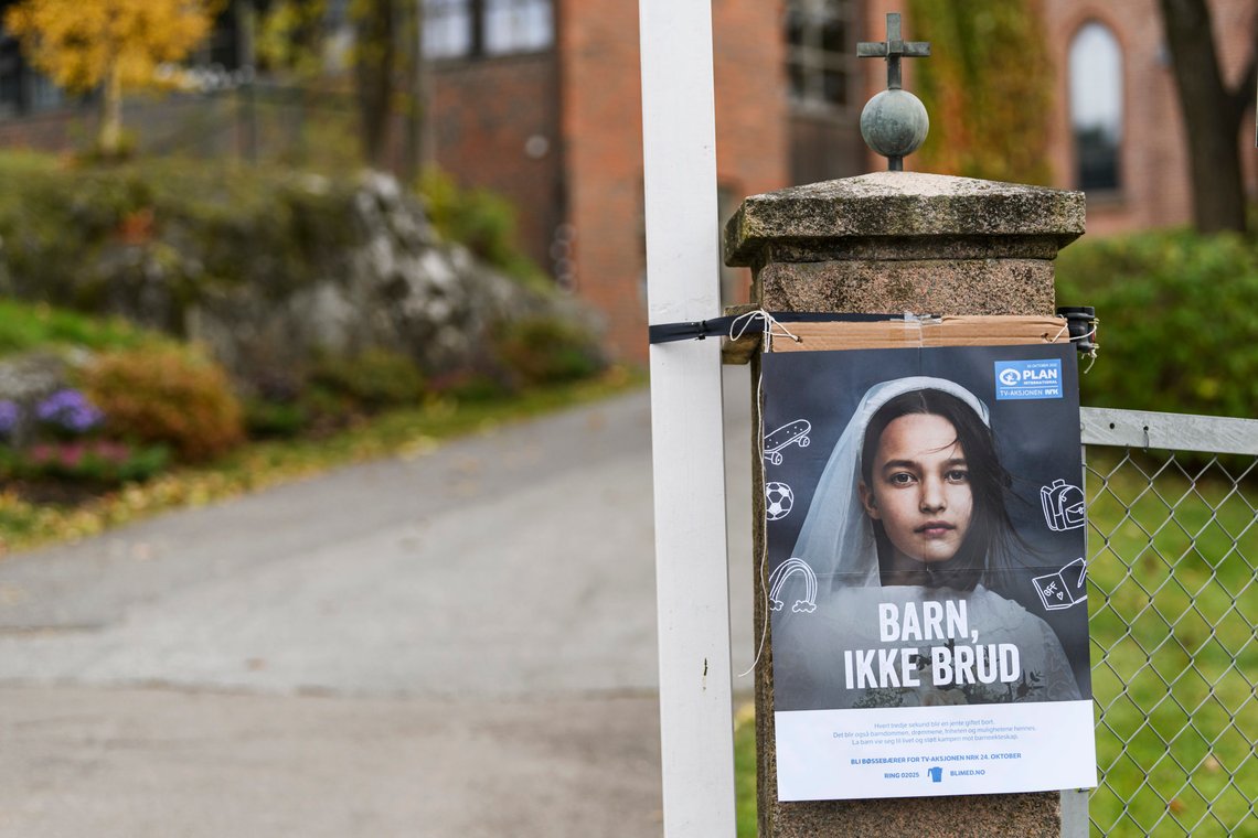 OSLO, NORGE 20211024.
TV-aksjonen 2021: Barn, ikke brud. TV-aksjonen går av stabelen 24.oktober og går til Plans arbeid for å bekjempe barneekteskap i fem land.
Foto: Naina Helén Jåma / NTB OSLO, NORGE 20211024.
TV-aksjonen 2021: Barn, ikke brud. TV-aksjonen går av stabelen 24.oktober og går til Plans arbeid for å bekjempe barneekteskap i fem land.
Foto: Naina Helén Jåma / NTB