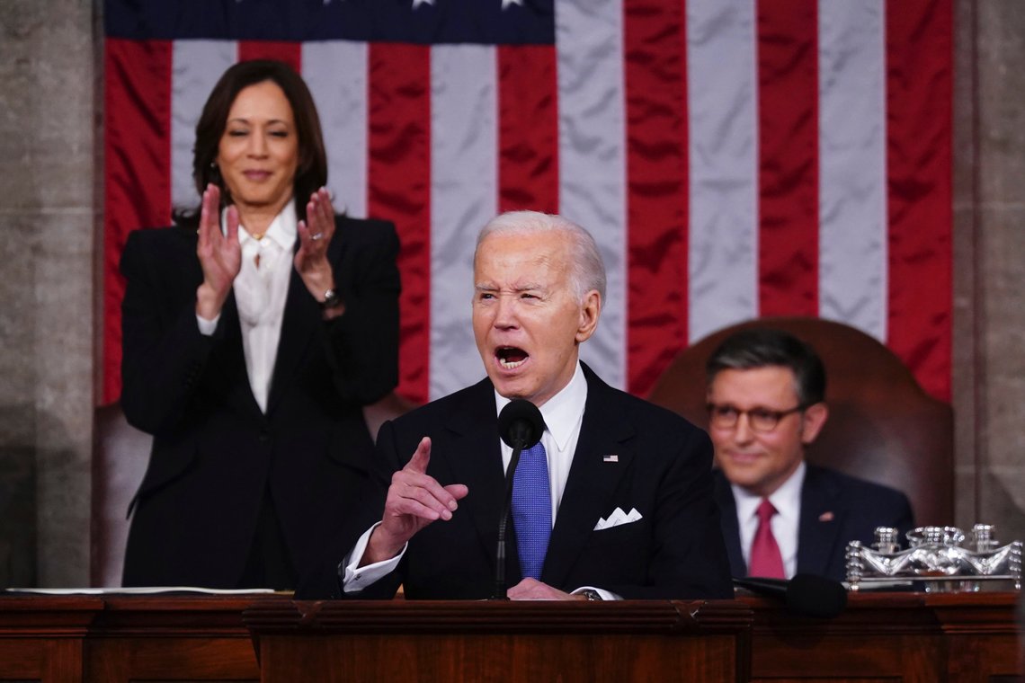 Selv BBC som var såre fornøyd med talen, sa at Biden var bellowing, at han brølte. (Shawn Thew/Pool via AP) Selv BBC som var såre fornøyd med talen, sa at Biden var bellowing, at han brølte. (Shawn Thew/Pool via AP)