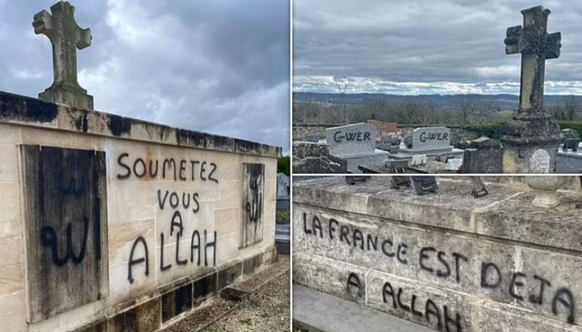 Frankrike tilhører allerede Allah, underkast dere. Bilder fra Twitter Frankrike tilhører allerede Allah, underkast dere. Bilder fra Twitter