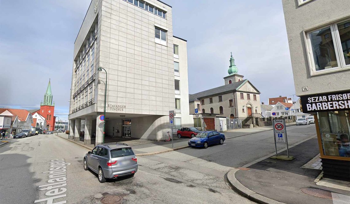 Det uprovoserte angrepet på en småbarnsfar skjedde i Bergelandsgata, like ved tinghuset i Stavanger sentrum. (Foto: Google Maps.) Bergelandsgata 16, ved tinghuset i Stavanger