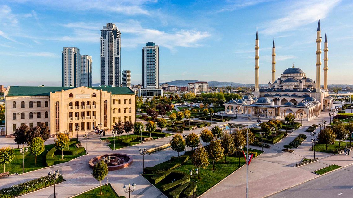 Moskéen «Hjertet av Tsjetsjenia» i sentrum av hovedstaden Grozny i republikken Tsjetsjenia.(Foto: Rasul70/Wikimedia Commons) Grozny, Tsjetsjenia
