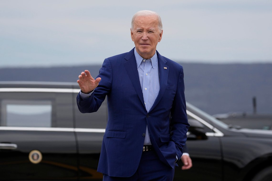 President Joe Bidens regjering innfører sanksjoner mot Alaskas produksjon av olje, gass og mineraler.. Foto: Alex Brandon / AP / NTB President Joe Bidens regjering innfører sanksjoner mot Alaskas produksjon av olje, gass og mineraler.. Foto: Alex Brandon / AP / NTB