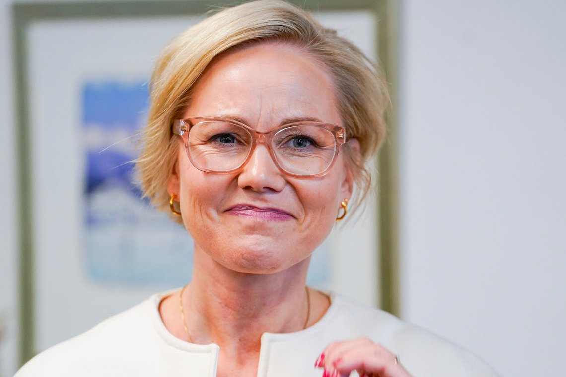 Ingvild Kjerkol får ikke uventet en ny posisjon i Ap, selv etter at hun er tatt for juks og plagiat.
Foto: Lise Åserud / NTB Ingvild Kjerkol får ikke uventet en ny posisjon i Ap, selv etter at hun er tatt for juks og plagiat.
Foto: Lise Åserud / NTB