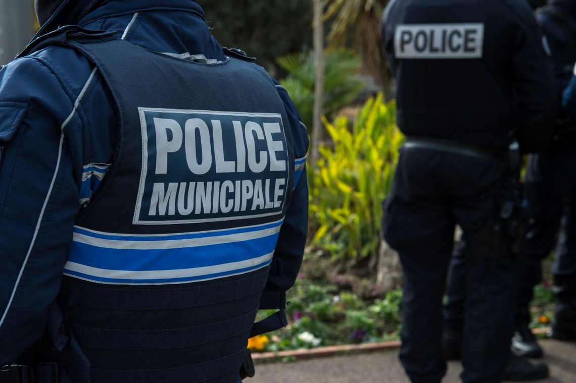 Draguignan, France - 15 November 2021: municipal police officer. Photo: Shutterstock by Obatala-photography, France. Draguignan, France - 15 November 2021: municipal police officer. Photo: Shutterstock by Obatala-photography, France.