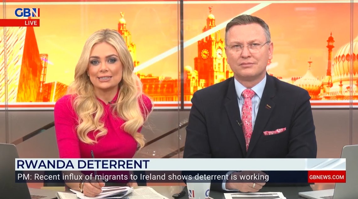 GB News ble lansert 13. juni 2021, og har blitt et populært alternativ for britiske konservative. Stillbilde: Video GB News GB News ble lansert 13. juni 2021, og har blitt et populært alternativ for britiske konservative. Stillbilde: Video GB News