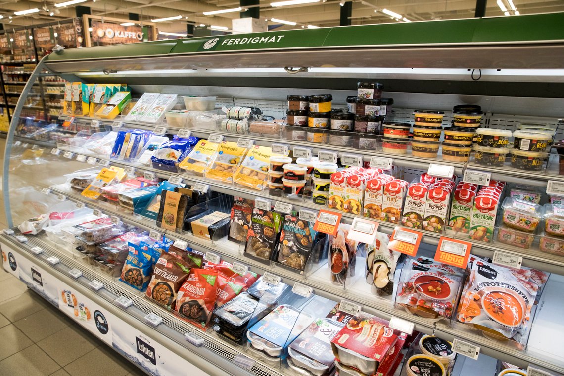 Hyller med ferdigmat på Coop på Skøyen i Oslo.
Foto: Terje Pedersen / NTB Hyller med ferdigmat på Coop på Skøyen i Oslo.
Foto: Terje Pedersen / NTB
