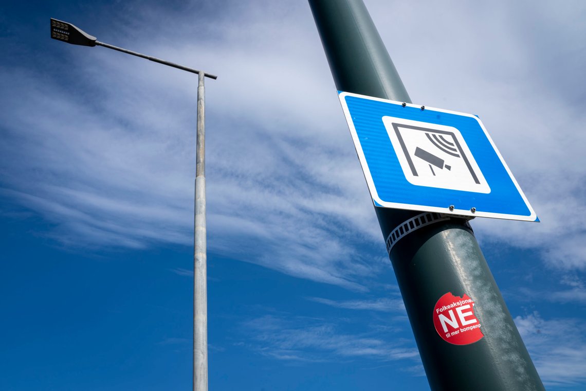 Nei til bompenger er ikke aktuelt i Oslopakke 3. Satsene økes for å finansiere en rekke tiltak fram til 2045. Foto: Heiko Junge / NTB Nei til bompenger er ikke aktuelt i Oslopakke 3. Satsene økes for å finansiere en rekke tiltak fram til 2045. Foto: Heiko Junge / NTB