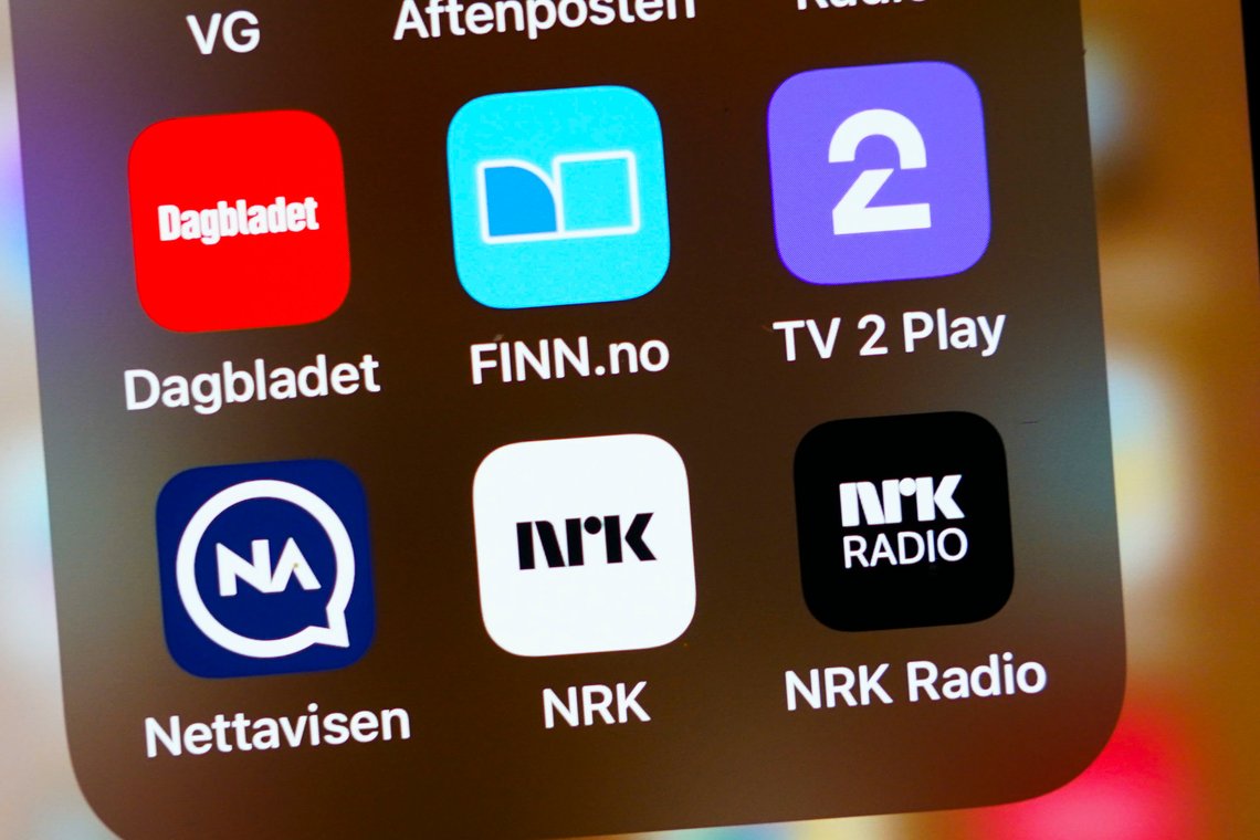 Unge bruker mye tid på nettet, men det er ikke nettavisene som trekker. Foto: Lise Åserud / NTB Unge bruker mye tid på nettet, men det er ikke nettavisene som trekker. Foto: Lise Åserud / NTB