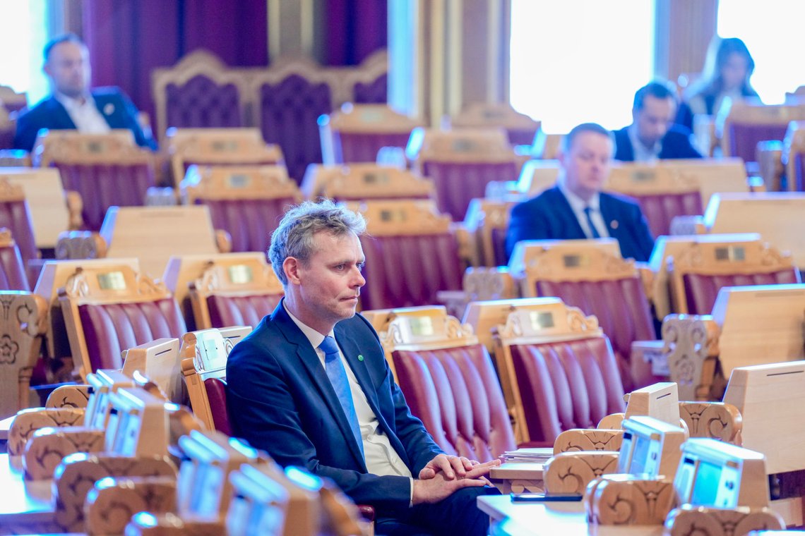 – Hvis Hamas legger ned våpnene, ville det blitt det fred. Hvis Israel slutter å forsvare seg, vil de bli utslettet, sier Ola Borten Moe, stortingsrepresentant for Senterpartiet. Foto: Fredrik Varfjell / NTB – Hvis Hamas legger ned våpnene, ville det blitt det fred. Hvis Israel slutter å forsvare seg, vil de bli utslettet, sier Ola Borten Moe, stortingsrepresentant for Senterpartiet. Foto: Fredrik Varfjell / NTB
