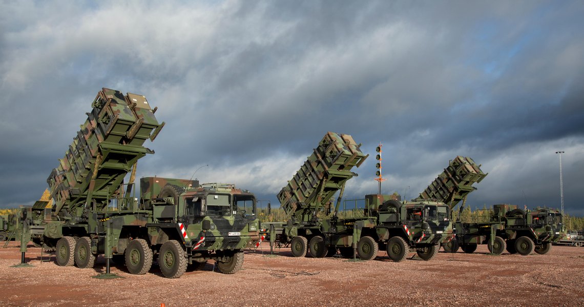 Patriot koster 12 milliarder per enhet, og Ukraina ønsker seg mange slike enheter. Foto: Ministry of Defense of the Federal Republic of Germany Patriot koster 12 milliarder per enhet, og Ukraina ønsker seg mange slike enheter. Foto: Ministry of Defense of the Federal Republic of Germany