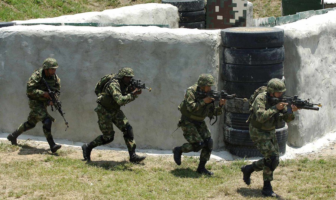 Colombianske elitesoldater på Tolemaida-basen i nærheten av Bogotá. (Foto: Jerry Morrison, U.S. Air Force/Wikipedia) Tolemaida militærbase Colombia