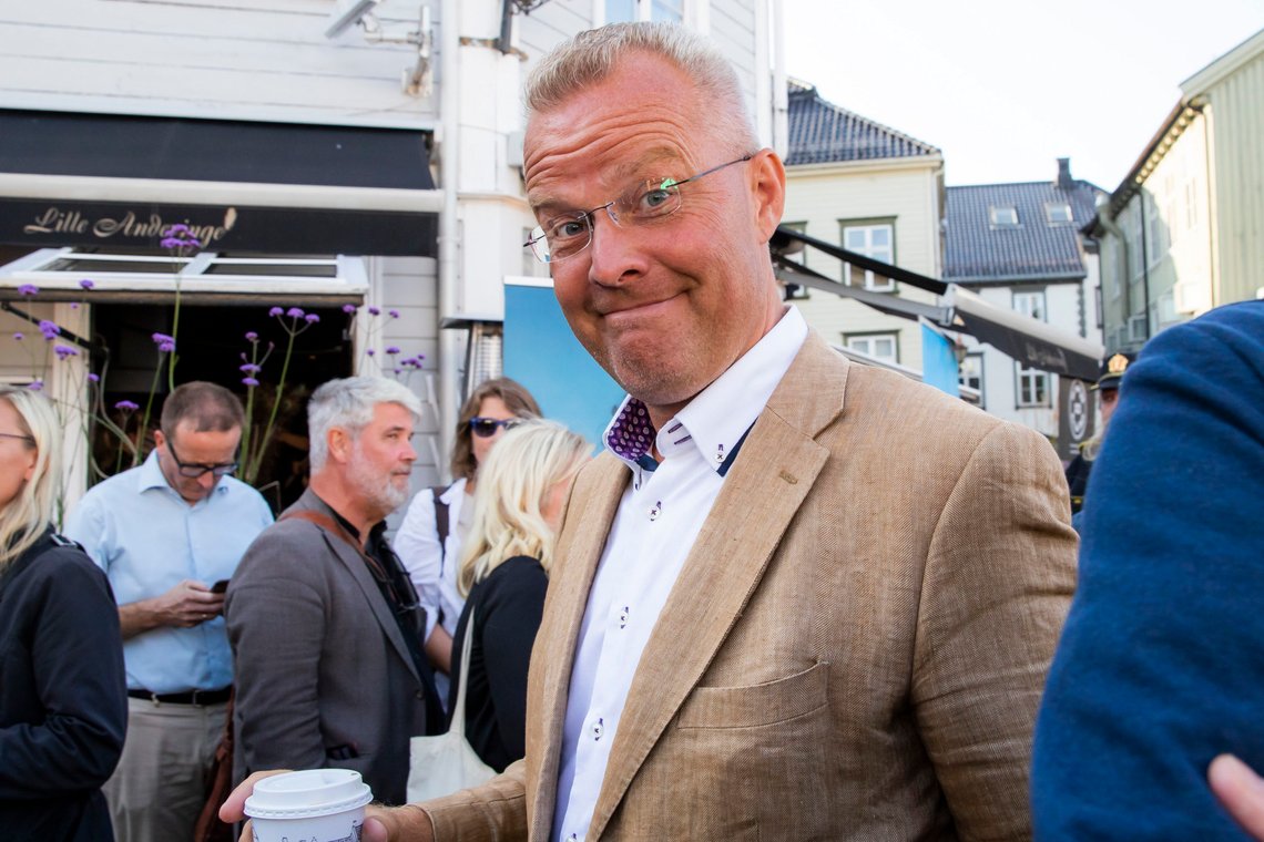 Alliansen-leder Hans Jørgen Lysglimt Johansen møter tirsdag i Oslo tingrett, tiltalt blant annet for å ha framsatt en rekke hatefulle ytringer om jøder, muslimer og homofile. Foto: Håkon Mosvold Larsen / NTB Alliansen-leder Hans Jørgen Lysglimt Johansen møter tirsdag i Oslo tingrett, tiltalt blant annet for å ha framsatt en rekke hatefulle ytringer om jøder, muslimer og homofile. Foto: Håkon Mosvold Larsen / NTB