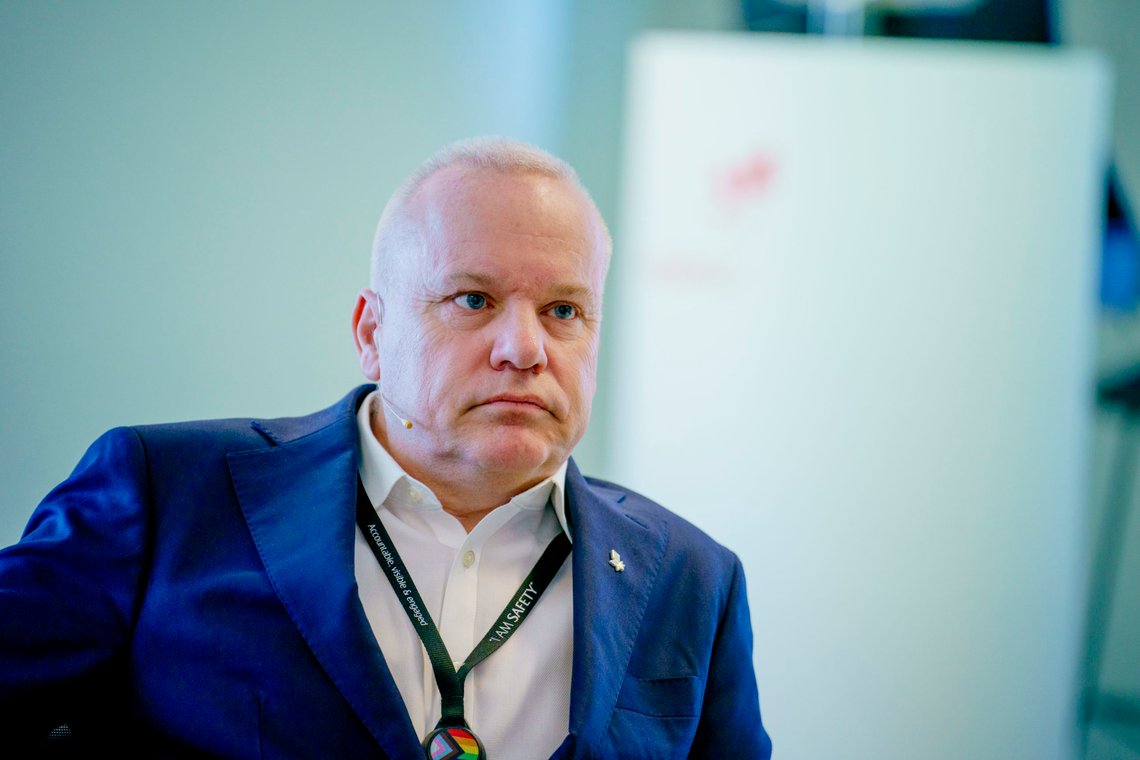 Fornebu 20240425.
Konsernsjef i Equinor, Anders Opedal, presenterer resultatene for første kvartal 2024.
Foto: Stian Lysberg Solum / NTB Fornebu 20240425.
Konsernsjef i Equinor, Anders Opedal, presenterer resultatene for første kvartal 2024.
Foto: Stian Lysberg Solum / NTB