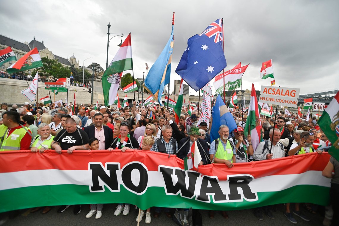Participants gather on the Pest embankment of the Danube river during a march, in Budapest, Hungary, Saturday, June 1, 2024. A crowd of tens of thousands gathered in Hungary’s capital on Saturday in a show of strength behind Prime Minister Viktor Orbán a week ahead of European Parliament elections, a contest that he has cast as an existential turning point between peace and a world war. (Zsolt Czegledi/MTI via AP) Participants gather on the Pest embankment of the Danube river during a march, in Budapest, Hungary, Saturday, June 1, 2024. A crowd of tens of thousands gathered in Hungary’s capital on Saturday in a show of strength behind Prime Minister Viktor Orbán a week ahead of European Parliament elections, a contest that he has cast as an existential turning point between peace and a world war. (Zsolt Czegledi/MTI via AP)