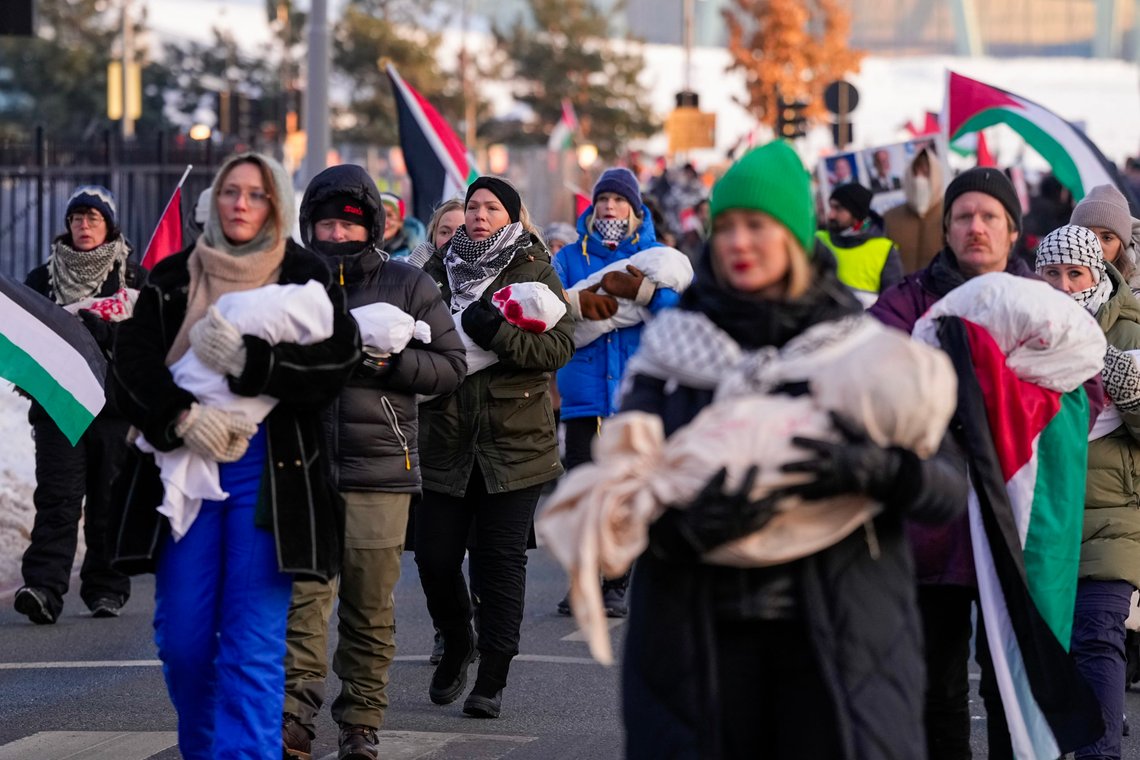 Oslo 20240107.
Demonstrasjon i solidaritet med det palestinske folket.
Foto: Beate Oma Dahle / NTB Oslo 20240107.
Demonstrasjon i solidaritet med det palestinske folket.
Foto: Beate Oma Dahle / NTB