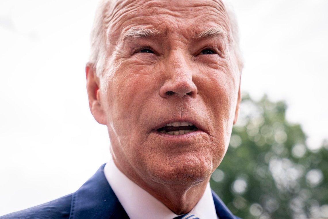 President Joe Biden speaks with members of the media before boarding Marine One on the South Lawn of the White House in Washington, Wednesday, June 28, 2023, for a short trip to Andrews Air Force Base, Md., and then on to Chicago. Biden has started using a continuous positive airway pressure, or CPAP, machine at night to help with sleep apnea, the White House said Wednesday after indents from the mask were visible on his face. (AP Photo/Andrew Harnik) President Joe Biden speaks with members of the media before boarding Marine One on the South Lawn of the White House in Washington, Wednesday, June 28, 2023, for a short trip to Andrews Air Force Base, Md., and then on to Chicago. Biden has started using a continuous positive airway pressure, or CPAP, machine at night to help with sleep apnea, the White House said Wednesday after indents from the mask were visible on his face. (AP Photo/Andrew Harnik)