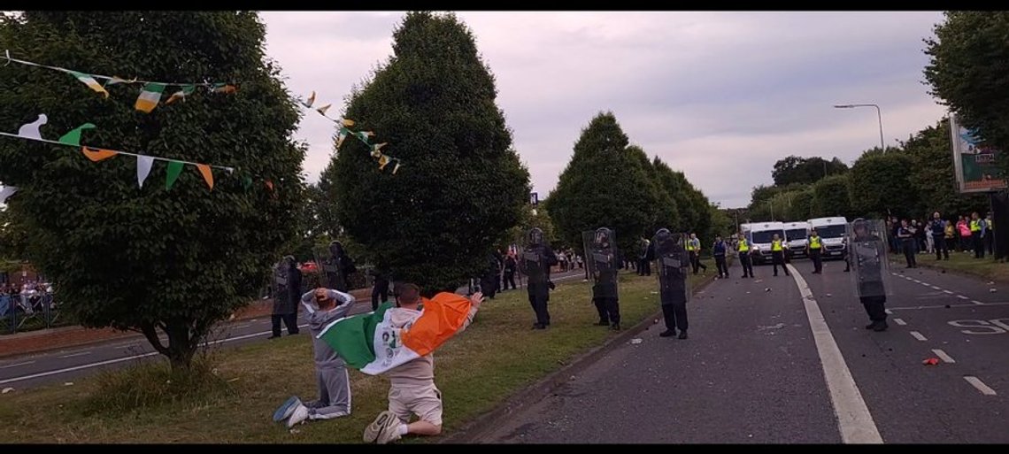 Fra demonstrasjon i Coolock, Irland. Foto: X/ @HibernoToronto Fra demonstrasjon i Coolock, Irland. Foto: X/ @HibernoToronto