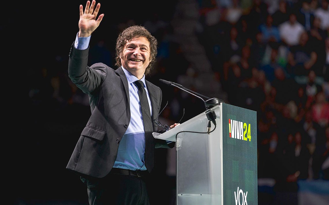 Javier Milei ble i mai 2024 mottatt som en superstjerne i Spania. Foto: Vox España, Wikimedia Commons CC0 1.0 Javier Milei ble i mai 2024 mottatt som en superstjerne i Spania. Foto: Vox España, Wikimedia Commons CC0 1.0