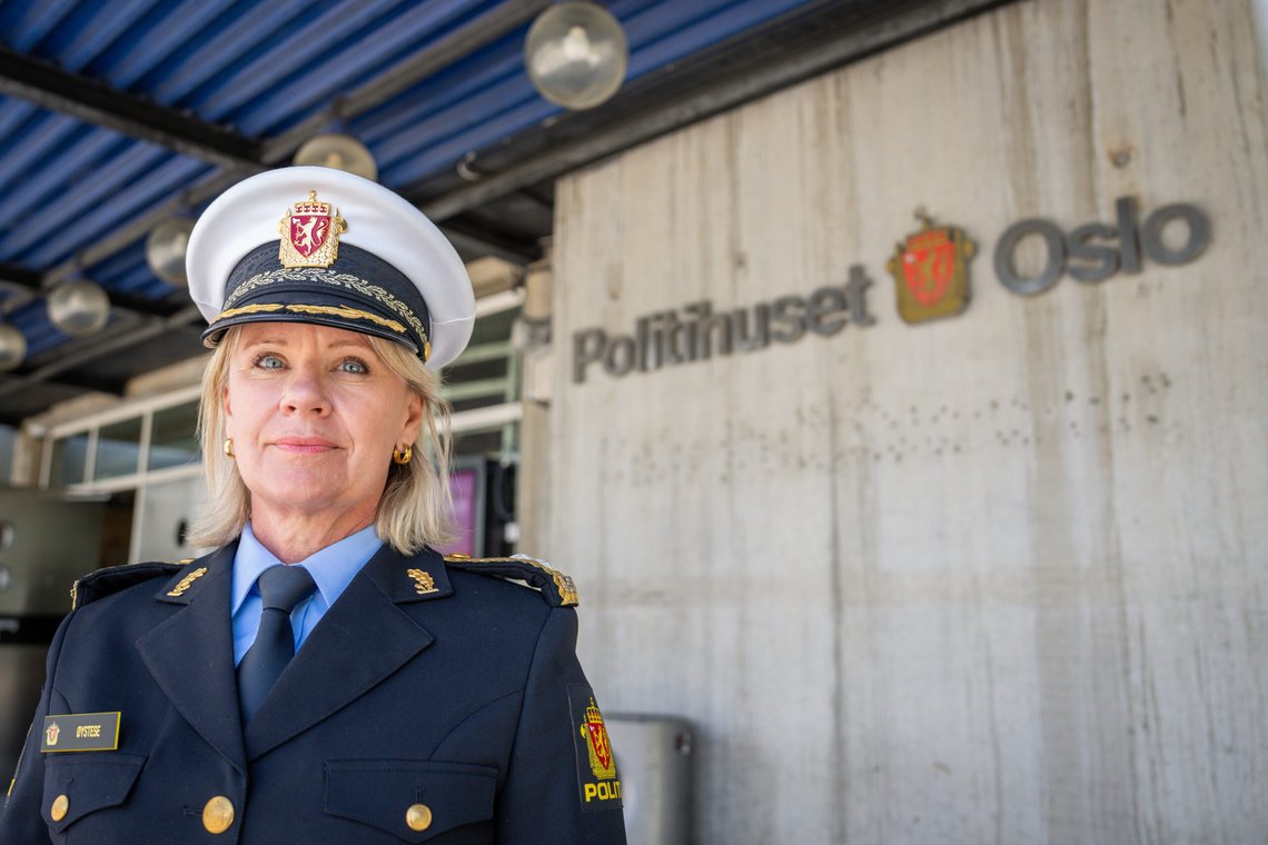 Politimesteren i Oslo politidistrikt Ida Melbo Øystese, fotografert utenfor Grønland Politistasjon, Politihuset i Oslo.
Foto: Beate Oma Dahle / NTB Politimesteren i Oslo politidistrikt Ida Melbo Øystese, fotografert utenfor Grønland Politistasjon, Politihuset i Oslo.
Foto: Beate Oma Dahle / NTB