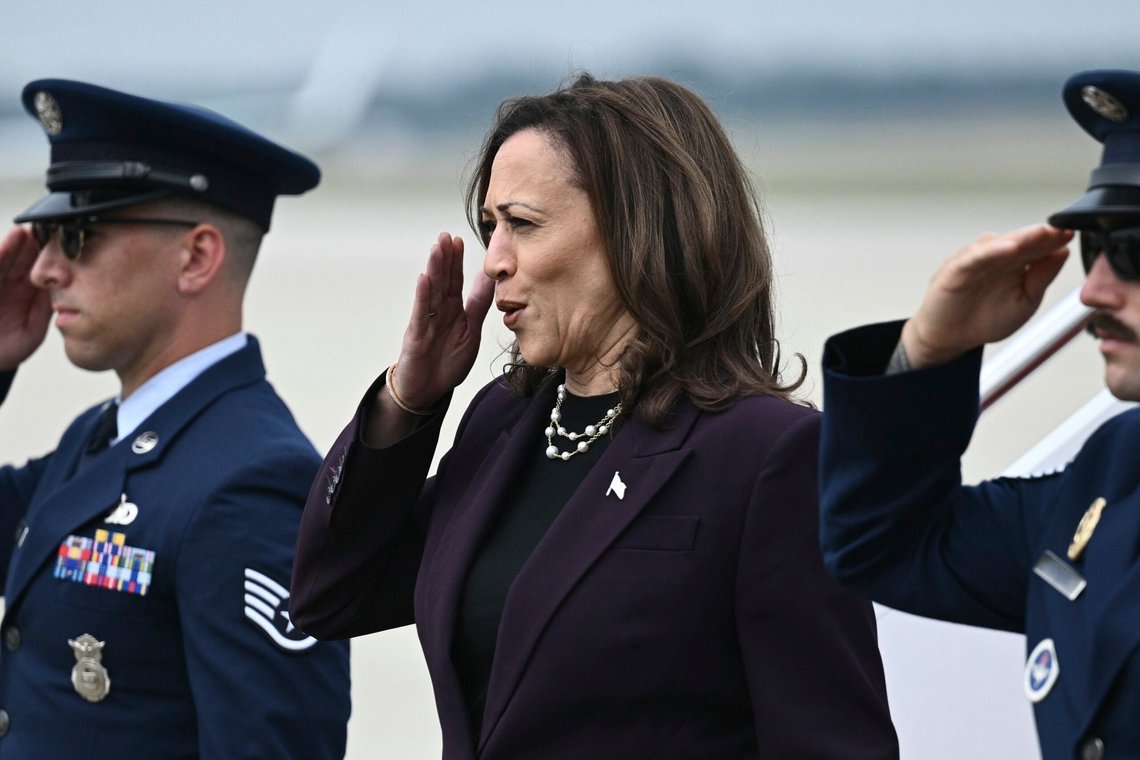 Vice President Kamala Harris steps off of Air Force Two upon arrival at Andrews Air Force Base, Md., Thursday, July 25, 2024. Harris is returning to Washington from Texas and she is scheduled to meet with Israeli Prime Minister Benjamin Netanyahu. (Brendan Smialowski/Pool via AP) Vice President Kamala Harris steps off of Air Force Two upon arrival at Andrews Air Force Base, Md., Thursday, July 25, 2024. Harris is returning to Washington from Texas and she is scheduled to meet with Israeli Prime Minister Benjamin Netanyahu. (Brendan Smialowski/Pool via AP)