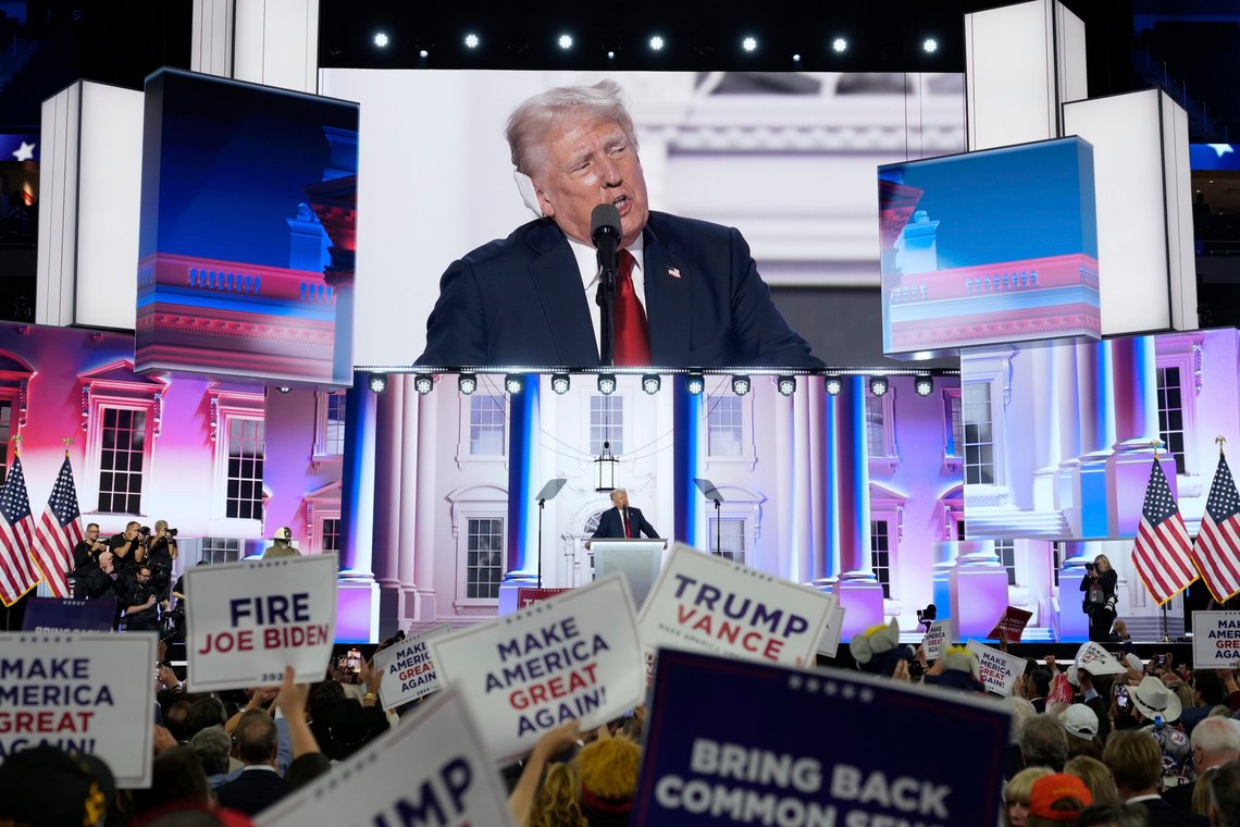 Den republikanske presidentkandidaten Donald Trump taler under den republikanske nasjonalkonvensjonen 18. juli 2024. Foto: Jae C. Hong, AP-NTB. Den republikanske presidentkandidaten Donald Trump taler under den republikanske nasjonalkonvensjonen 18. juli 2024. Foto: Jae C. Hong, AP-NTB.