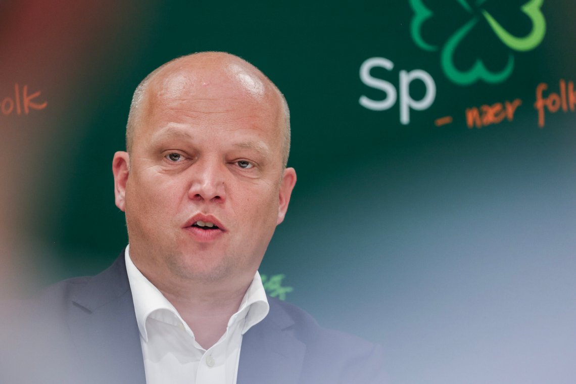 Partileder Trygve Slagsvold Vedum må se Sp stadig krympe og bli mindre og mindre.
Foto: Jan Langhaug / NTB Partileder Trygve Slagsvold Vedum må se Sp stadig krympe og bli mindre og mindre.
Foto: Jan Langhaug / NTB