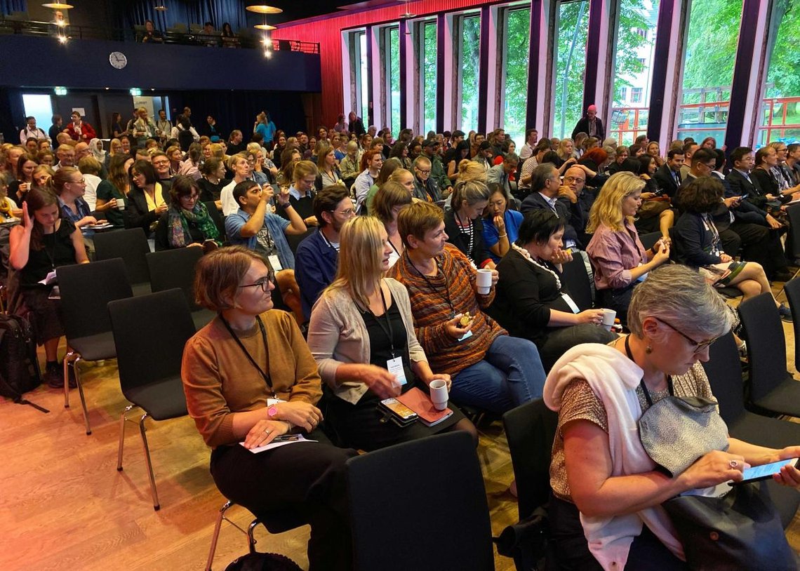 Migrasjonsforskerne samlet på Hotell Terminus i Bergen sentrum tidligere i august. (Foto: Universitetet i Bergen) Migrasjonsforskerne samlet på Hotell Terminus i Bergen sentrum tidligere i august. (Foto: Universitetet i Bergen)