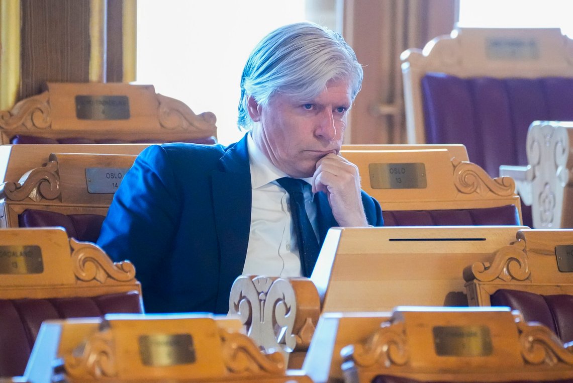 Ola Elvestuen (V) vil ha fornybardirektivet fra EU hasteinnført i Norge.
Foto: Terje Pedersen / NTB Ola Elvestuen (V) vil ha fornybardirektivet fra EU hasteinnført i Norge.
Foto: Terje Pedersen / NTB