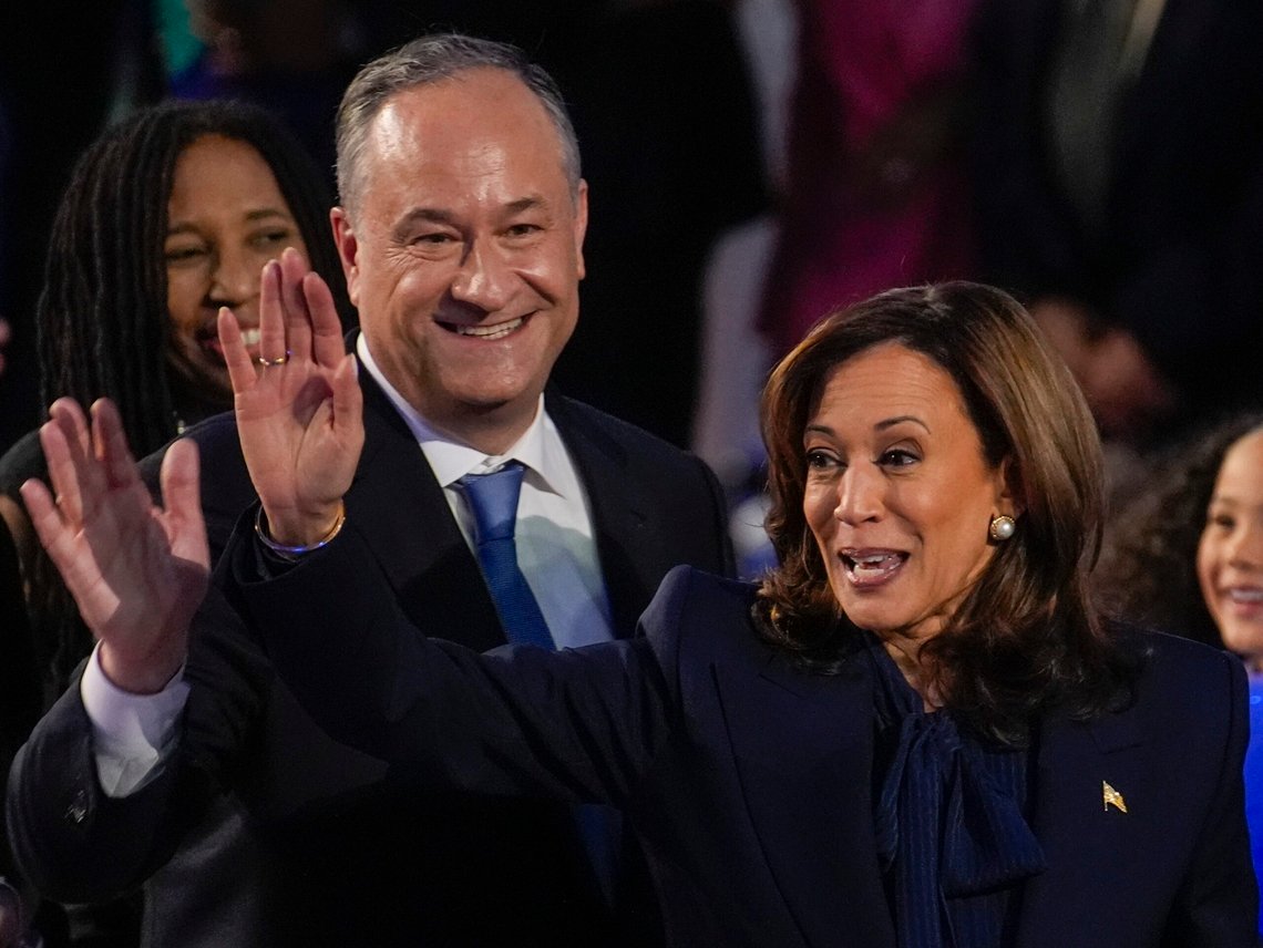 Democratic presidential nominee Vice President Kamala Harris and second gentleman Doug Emhoff during the Democratic National Convention Thursday, Aug. 22, 2024, in Chicago. (AP Photo/Charles Rex Arbogast) Democratic presidential nominee Vice President Kamala Harris and second gentleman Doug Emhoff during the Democratic National Convention Thursday, Aug. 22, 2024, in Chicago. (AP Photo/Charles Rex Arbogast)