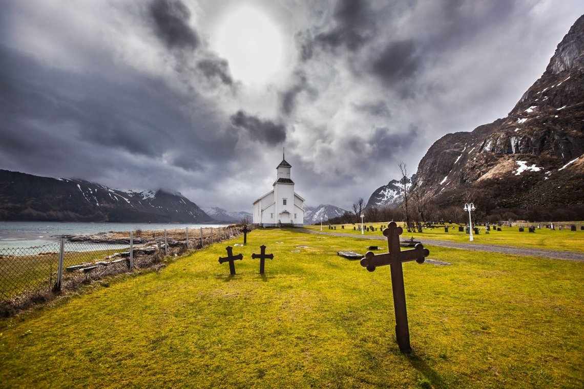Cemetery on Gimsoy Lofoten island , Norway. Photo: Shutterstock by Krzysztof Stefaniak, Poland. Cemetery on Gimsoy Lofoten island , Norway. Photo: Shutterstock by Krzysztof Stefaniak, Poland.