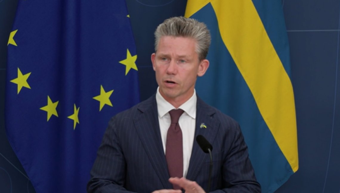 Sveriges forsvarsminister Pål Jonson. Foto: Skjermbilde video Regeringen Sveriges forsvarsminister Pål Jonson. Foto: Skjermbilde video Regeringen