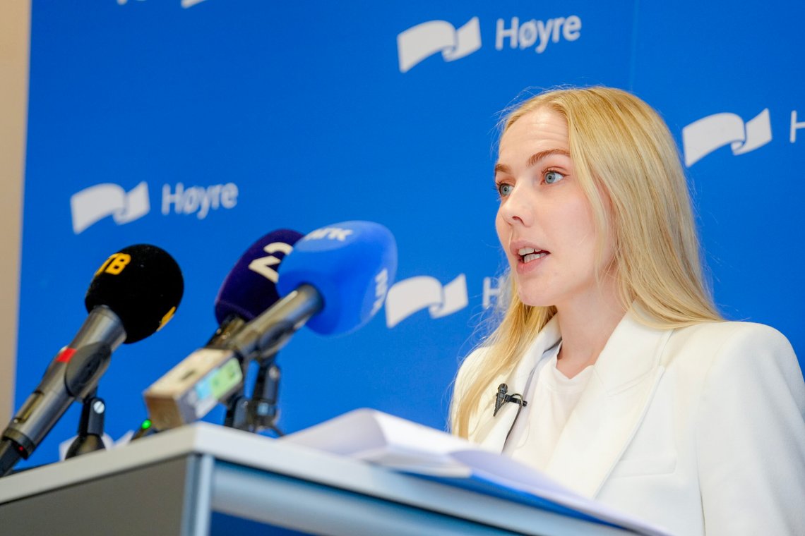 Høyres Mari Holm Lønseth lanser førsteutkast til nytt partiprogram for 2025 – 2029.
Foto: Terje Bendiksby / NTB Høyres Mari Holm Lønseth lanser førsteutkast til nytt partiprogram for 2025 – 2029.
Foto: Terje Bendiksby / NTB