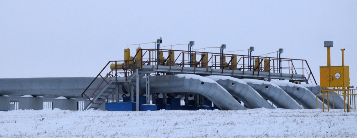 FILE - The gas pumping station at Sudzhe, Russia, seen on Jan. 11, 2009. Even after 2 1/2 years of war and repeated rounds of sanctions, Russian natural gas keeps flowing through Ukraine's pipeline network to customers in Europe. That hasn't changed despite Ukraine apparently taking control of a gas measuring station near the Russian town of Sudzhe as part of Kyiv’s push into Russia’s Kursk region.(AP Photo/Sergei Chuzavkov) FILE - The gas pumping station at Sudzhe, Russia, seen on Jan. 11, 2009. Even after 2 1/2 years of war and repeated rounds of sanctions, Russian natural gas keeps flowing through Ukraine's pipeline network to customers in Europe. That hasn't changed despite Ukraine apparently taking control of a gas measuring station near the Russian town of Sudzhe as part of Kyiv’s push into Russia’s Kursk region.(AP Photo/Sergei Chuzavkov)