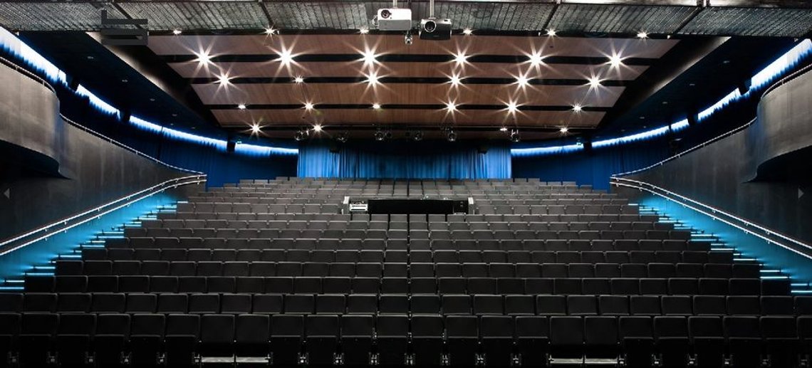 Vågen videregående skole vil tømme salene for folk som er interessert i dans, gitar og sang. Elevene fortviler. Foto: Facebook/ Vågen VGS Vågen videregående skole vil tømme salene for folk som er interessert i dans, gitar og sang. Elevene fortviler. Foto: Facebook/ Vågen VGS