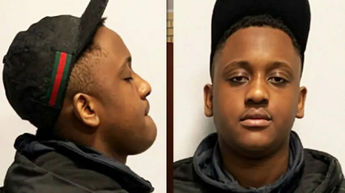Omar Conteh (18) er født og oppvokst i Sverige, men er likevel dømt for utvisning til Gambia. Foto: Polisen Omar Conteh (18) er født og oppvokst i Sverige, men er likevel dømt for utvisning til Gambia. Foto: Polisen