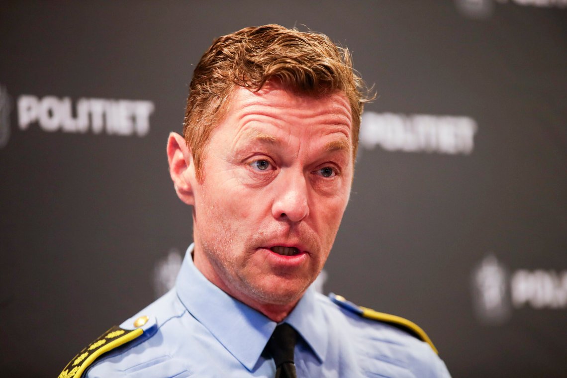 Politiinspektør Odd Skei Kostveit fikk medhold i to ukers varetekt for den siktede mannen. Her er han avbildet ved en tidligere anledning. Foto: Emilie Holtet / NTB Politiinspektør Odd Skei Kostveit fikk medhold i to ukers varetekt for den siktede mannen. Her er han avbildet ved en tidligere anledning. Foto: Emilie Holtet / NTB