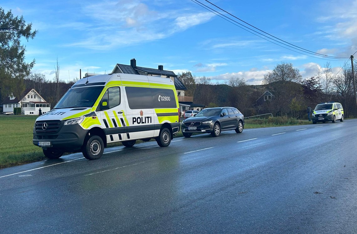 Vestnes 20241022.
Politiet mistenker drap etter en person er funnet død i Møre og Romsdal.
Foto: Torstein Sønstabø / Vestnesavisa / NTB Vestnes 20241022.
Politiet mistenker drap etter en person er funnet død i Møre og Romsdal.
Foto: Torstein Sønstabø / Vestnesavisa / NTB