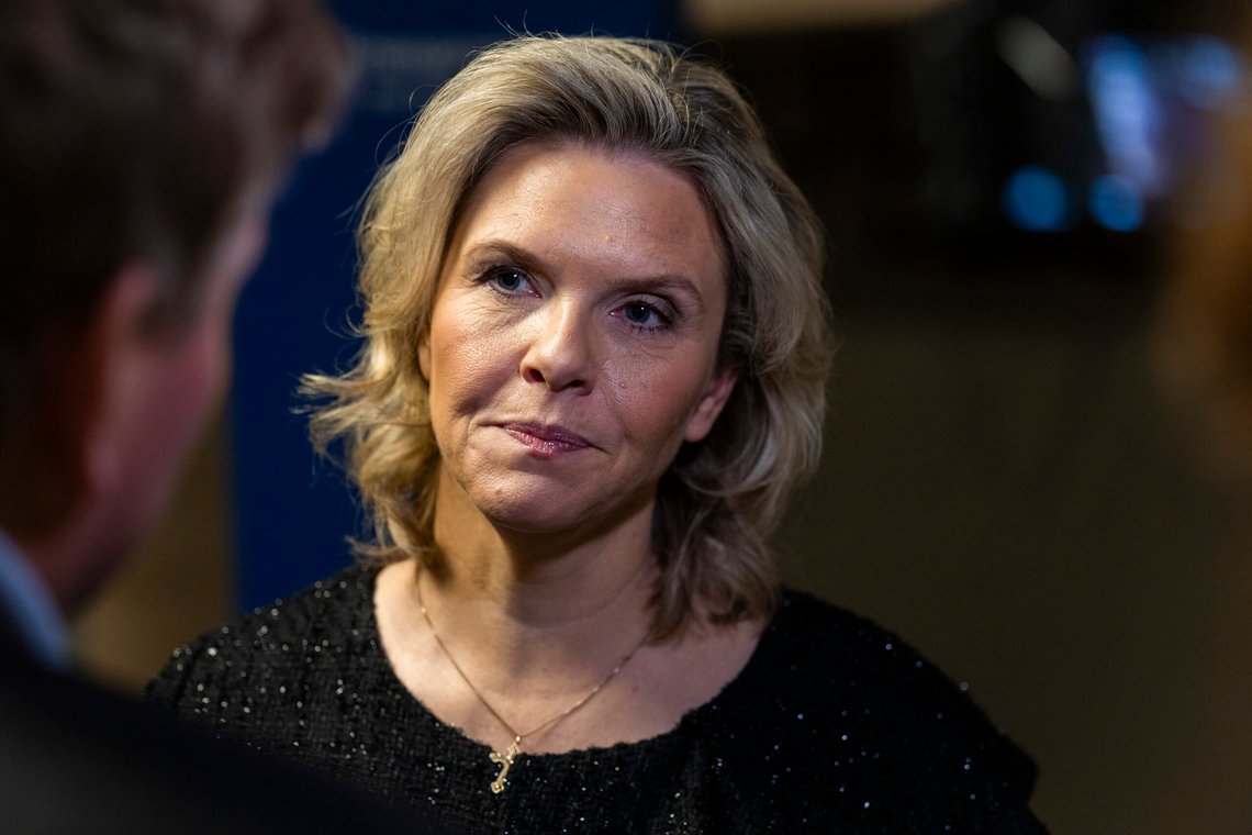 FrP-leder Sylvi Listhaug mener tallene for siktelser for innvandrere og norskfødte er dramatiske.
Foto: Amanda Pedersen Giske / NTB FrP-leder Sylvi Listhaug mener tallene for siktelser for innvandrere og norskfødte er dramatiske.
Foto: Amanda Pedersen Giske / NTB