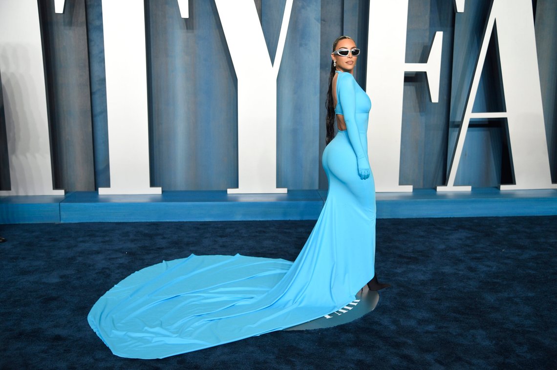 Kim Kardashian skal etter sigende ha en tiltrekkende bakdel. Foto: Evan Agostini/Invision/AP) Kim Kardashian skal etter sigende ha en tiltrekkende bakdel. Foto: Evan Agostini/Invision/AP)