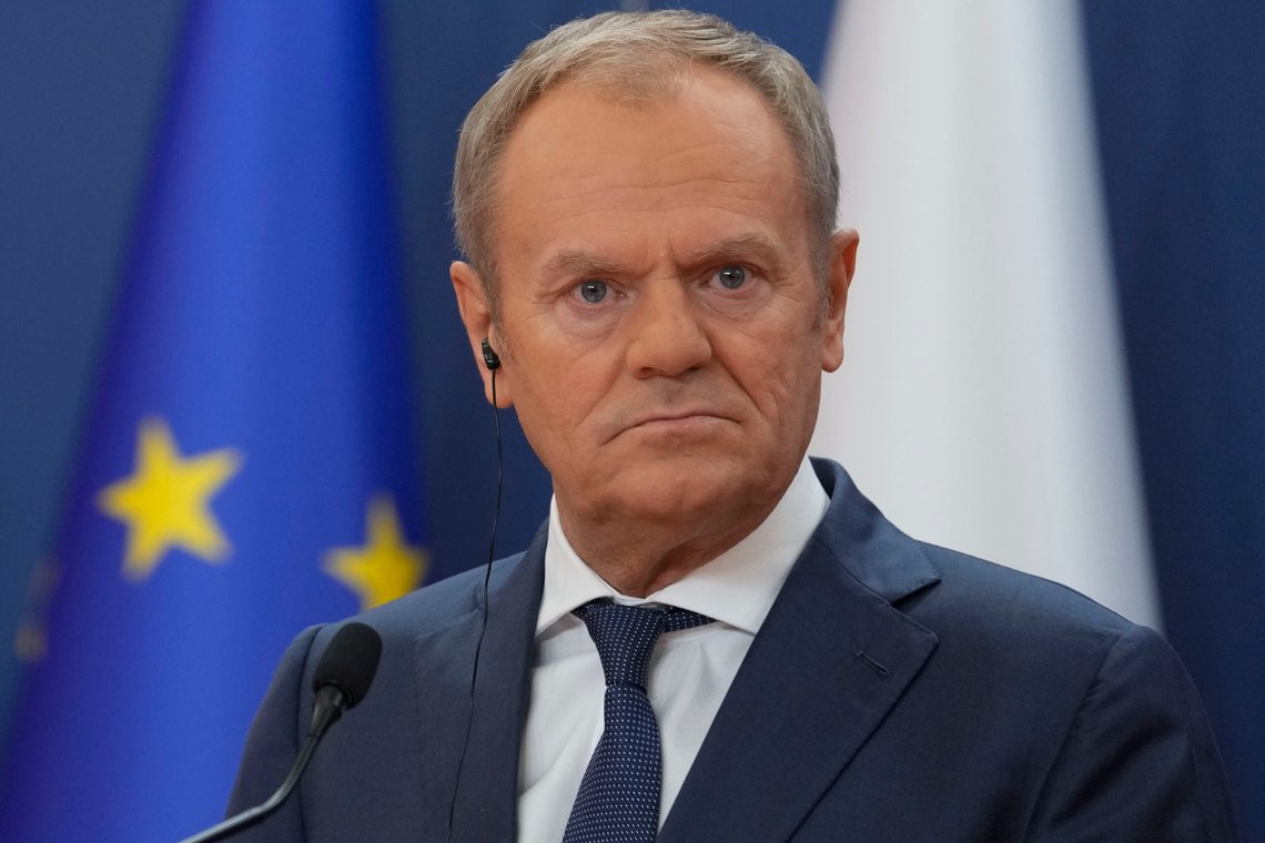 Poland's Prime MInister Donald Tusk listens to Serbian President Aleksandar Vucic during a news conference in the Serbia Palace in Belgrade, Serbia, Thursday, Oct. 24, 2024. (AP Photo/Darko Vojinovic) Poland's Prime MInister Donald Tusk listens to Serbian President Aleksandar Vucic during a news conference in the Serbia Palace in Belgrade, Serbia, Thursday, Oct. 24, 2024. (AP Photo/Darko Vojinovic)