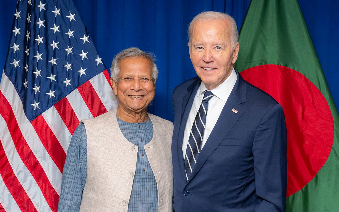 Bare George Soros mangler. Muhammad Yunus og Joe Biden. Foto: The White House, Wikimedia Commons Bare George Soros mangler. Muhammad Yunus og Joe Biden. Foto: The White House, Wikimedia Commons