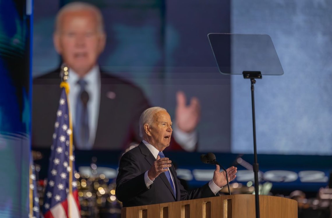 Chicago, Illinois. - 19. august 2024: President Joe Biden taler på Demokratenes landsmøte 2024 i United Center i Chicago. Foto: Shutterstock av Ben Von Klemperer, USA. Chicago, Illinois. - 19. august 2024: President Joe Biden taler på Demokratenes landsmøte 2024 i United Center i Chicago. Foto: Shutterstock av Ben Von Klemperer, USA.