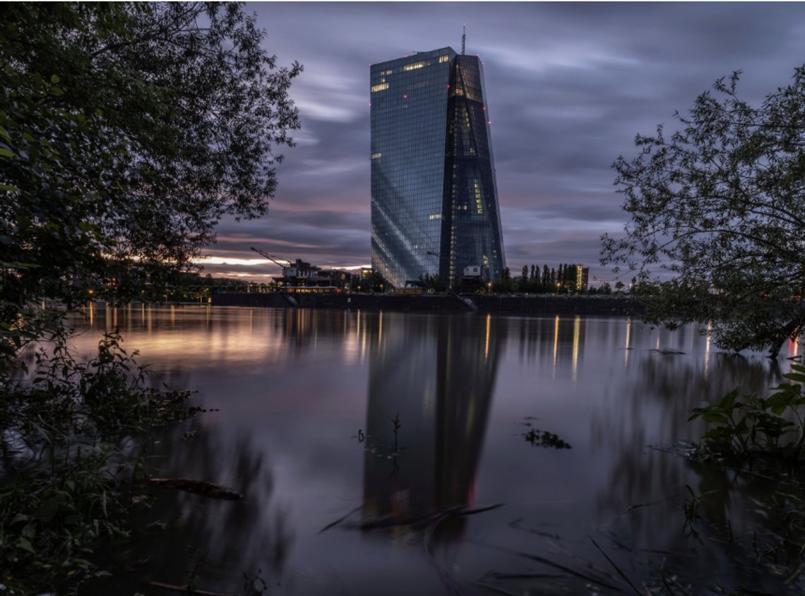 Hovedkontoret til Den europeiske sentralbanken i Frankfurt. Banken bekymrer seg over EU-landenes finansielle muskler. Foto: Frank Rumpenhorst / DPA via AP / NTB Hovedkontoret til Den europeiske sentralbanken i Frankfurt. Banken bekymrer seg over EU-landenes finansielle muskler. Foto: Frank Rumpenhorst / DPA via AP / NTB